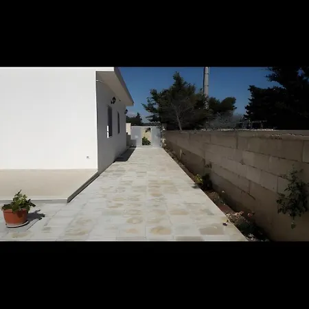 Con Giardino Al Mare בית נופש סן פייטרו אין בוואניה
