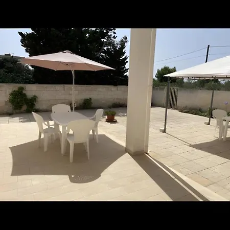 Con Giardino Al Mare *